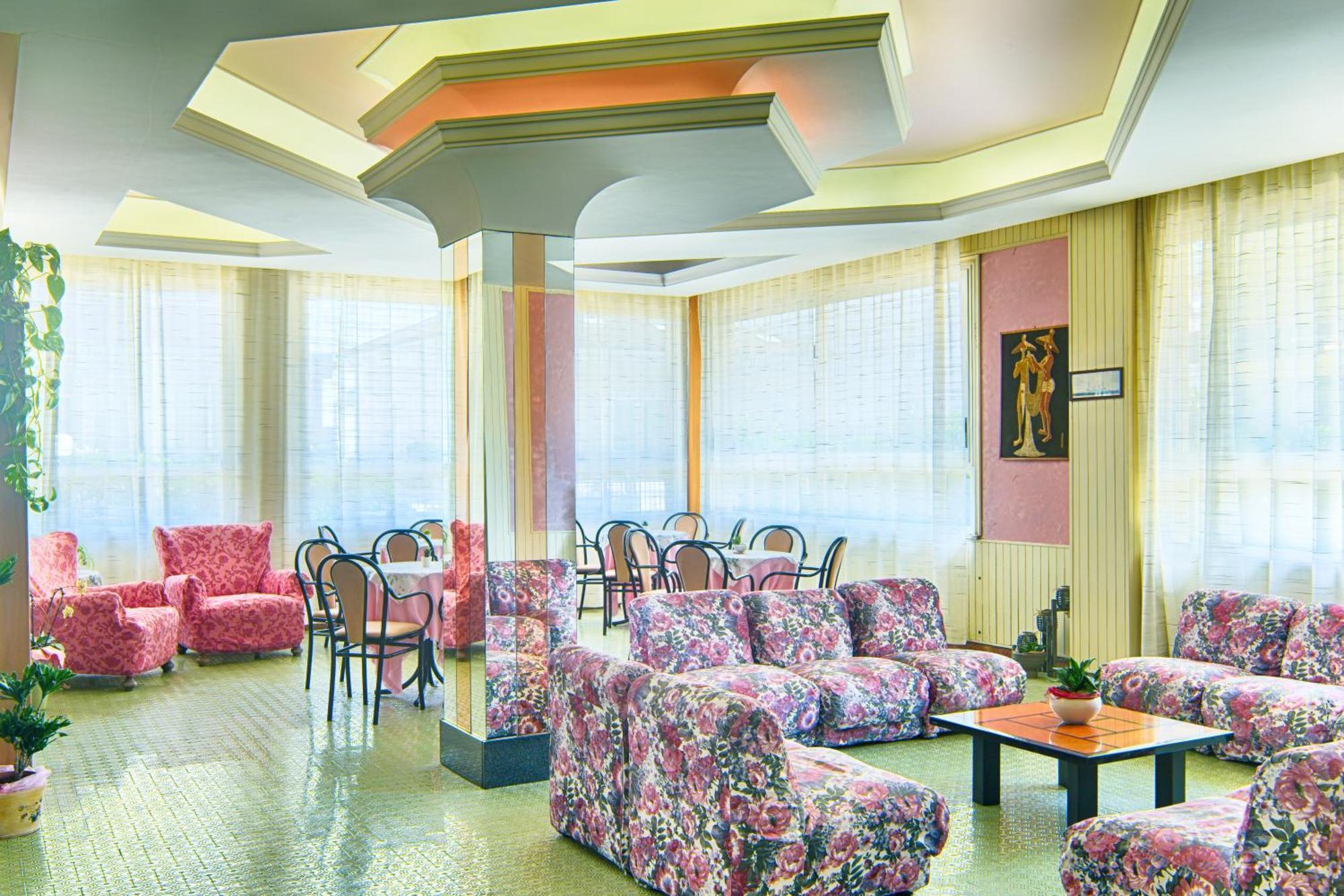 Hotel Raimondi Bellaria-Igea Marina Esterno foto